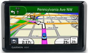 17944_garmin-nuvi-1390t-1